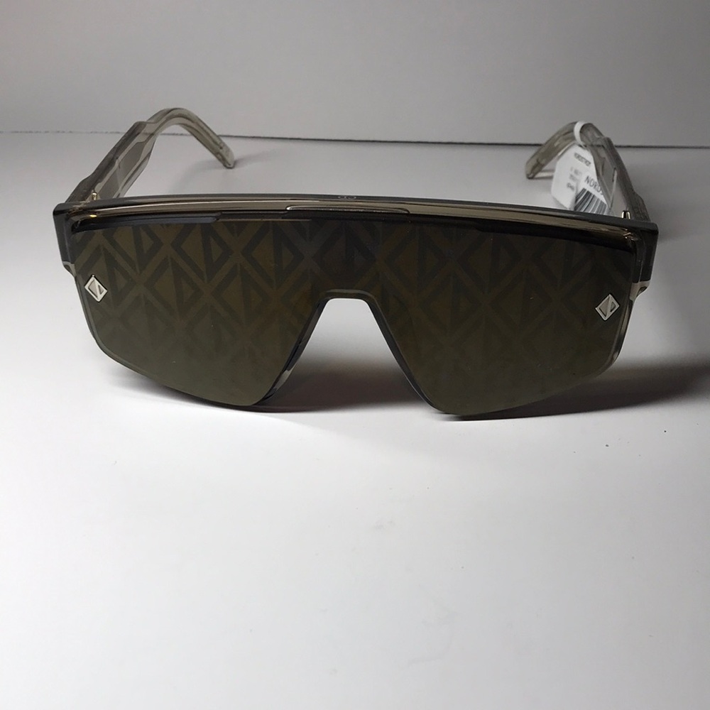 New Authentic DIOR CD Diamond M1U Mask Sunglasses – Interchangeable Lenses